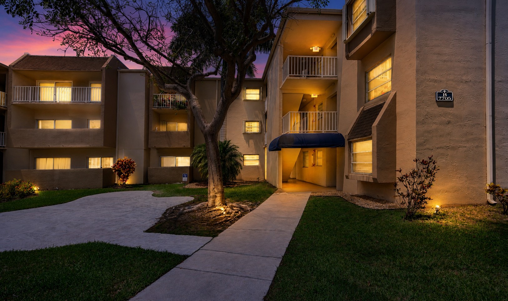 7705 SW 86 ST